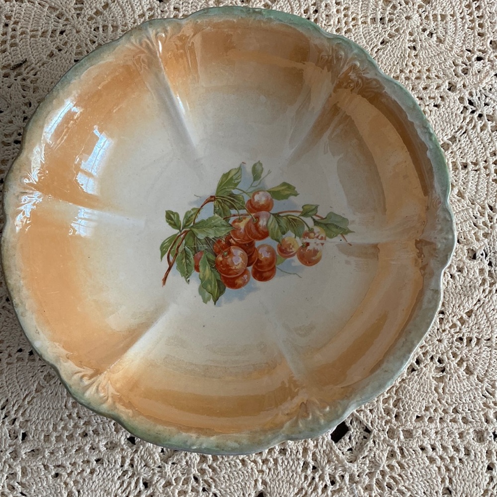 E.E.C. Co. Porcelain Cherry serving bowl w/peach luster ware green scalloped